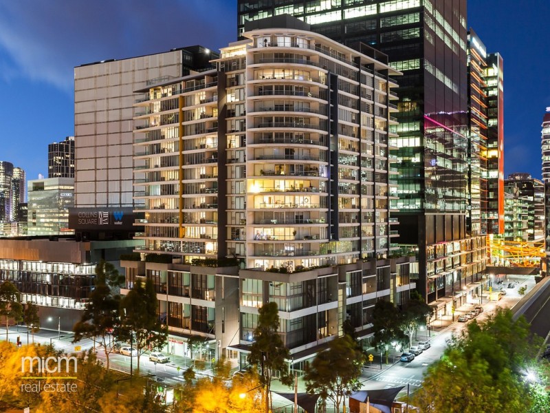 1805/8 Mccrae Street, Docklands VIC 3008
