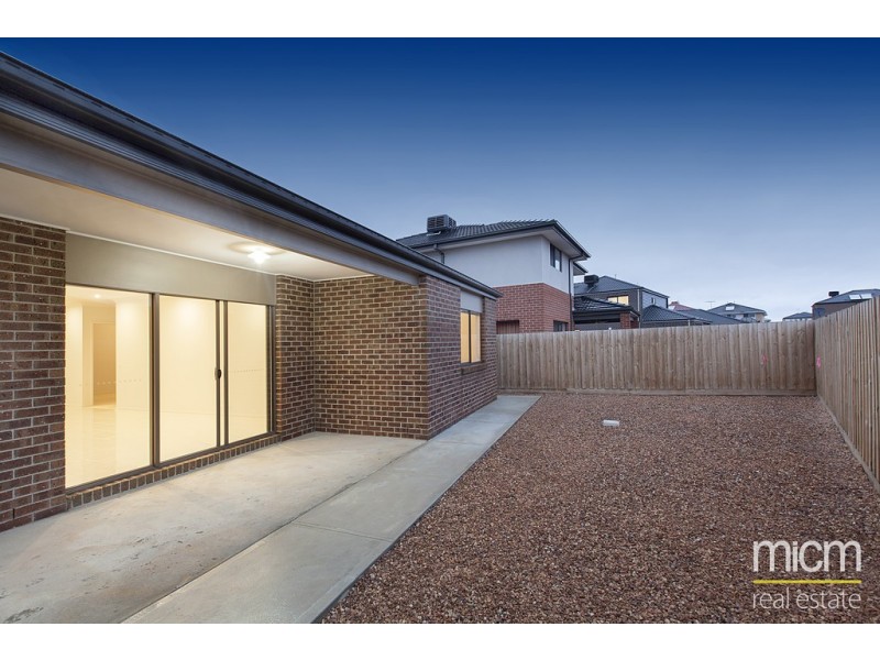 46 Honolulu Drive, Point Cook VIC 3030