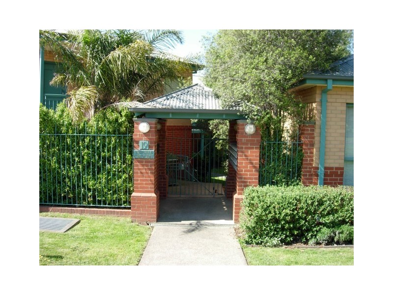 REF 22996/19 Vaughan Crescent, Kew VIC 3101