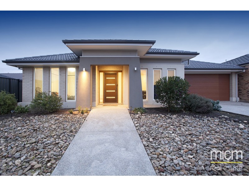 9 Wattle Tree Drive, Point Cook VIC 3030