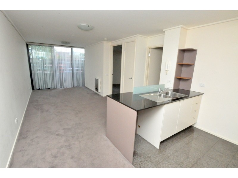 REF 32914/100 Kavanagh Street, Southbank VIC 3006