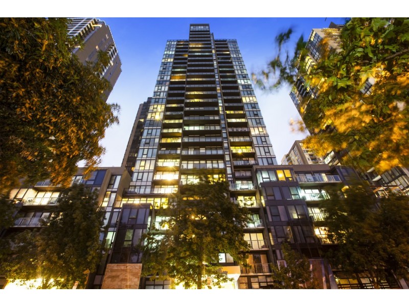 REF 32914/100 Kavanagh Street, Southbank VIC 3006