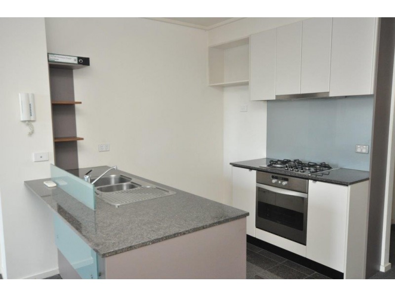 REF 32871/100 Kavanagh Street, Southbank VIC 3006