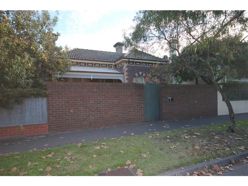 72 Canterbury Road, Middle Park VIC 3206