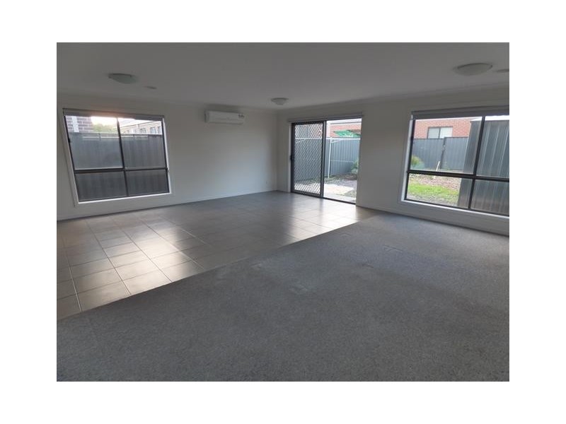 58A Tom Roberts Parade, Point Cook VIC 3030