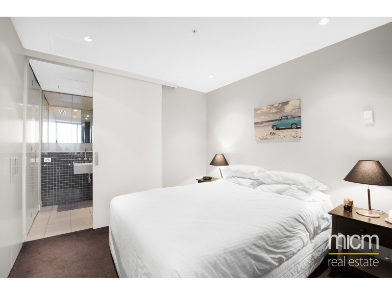 3210/1 Freshwater Place, Southbank VIC 3006