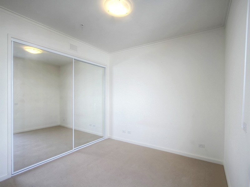 63 Whiteman Street, Southbank VIC 3006