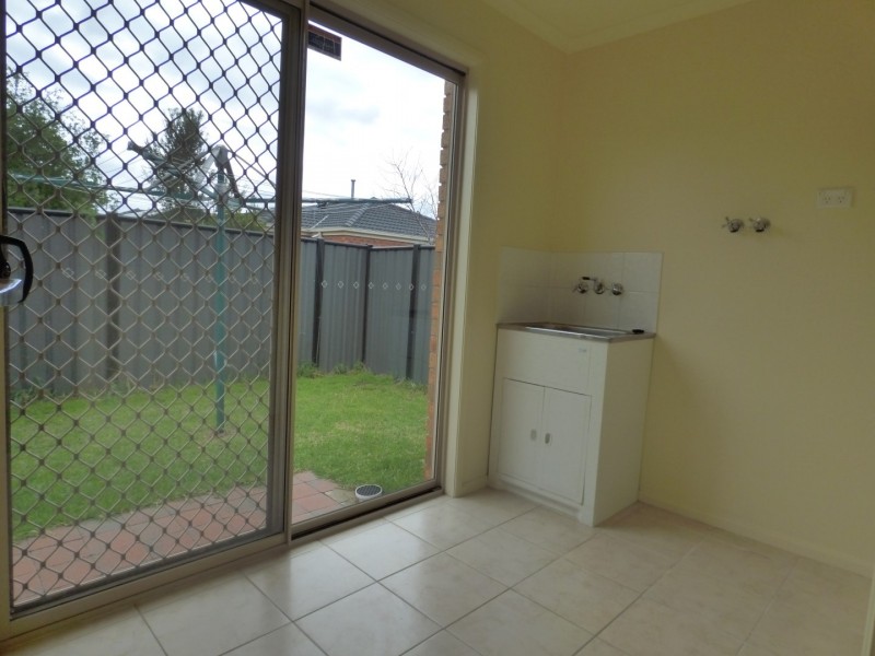 11 Caldicott Crescent, Point Cook VIC 3030