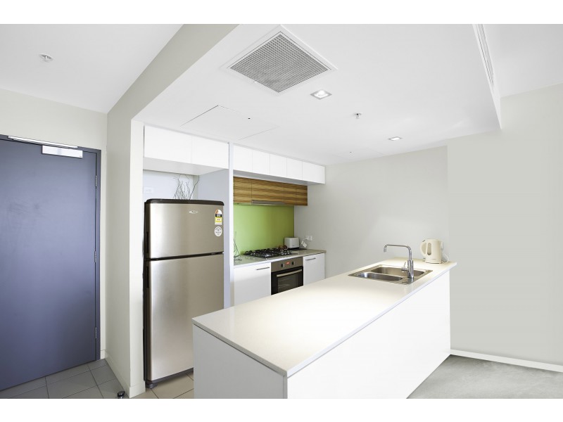 509/100 Harbour Esplanade, Docklands VIC 3008