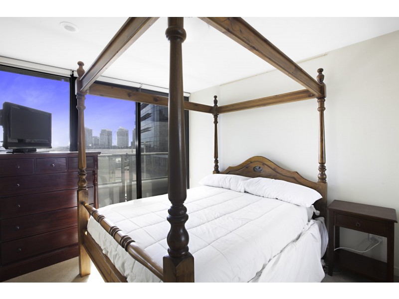 509/100 Harbour Esplanade, Docklands VIC 3008