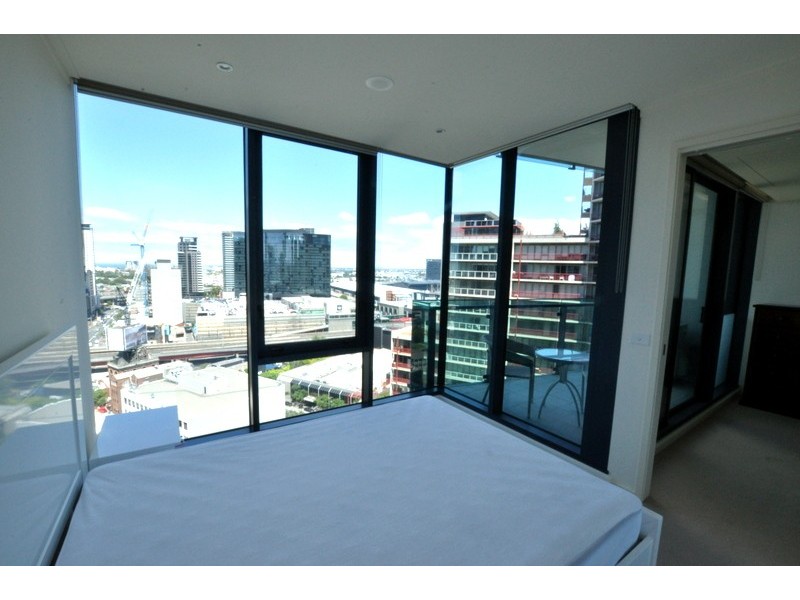 REF 23037/180 City Road, Southbank VIC 3006