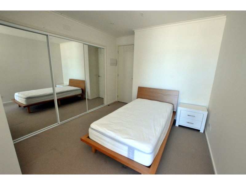 REF 23037/180 City Road, Southbank VIC 3006