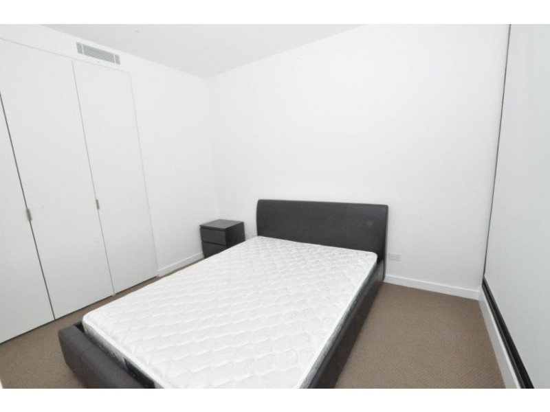 1912/551 Swanston Street, Melbourne VIC 3000