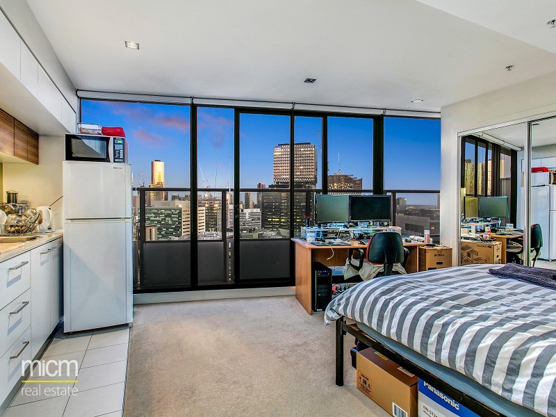 2512/100 Harbour Esplanade, Docklands VIC 3008