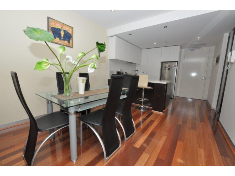 706/1 Roy Street, Melbourne VIC 3000