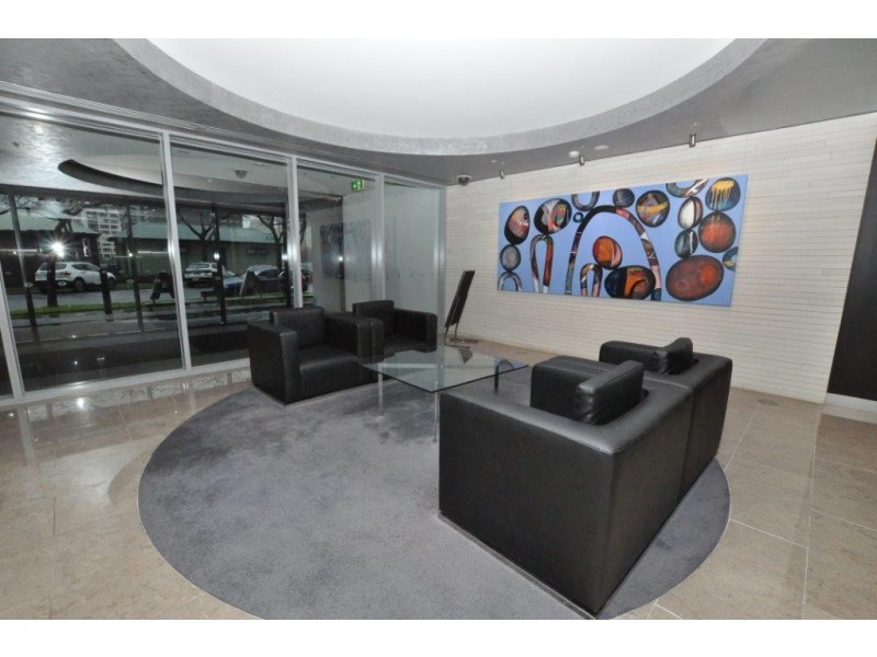 706/1 Roy Street, Melbourne VIC 3000