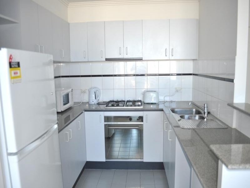 REF 23042/28 Southgate Avenue, Southbank VIC 3006