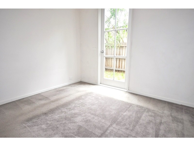 REF 23045/106 Southbank Boulevard, Southbank VIC 3006