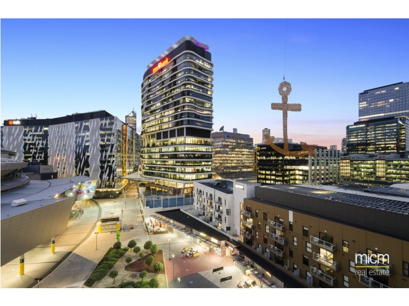 1314/100 Harbour Esplanade, Docklands VIC 3008