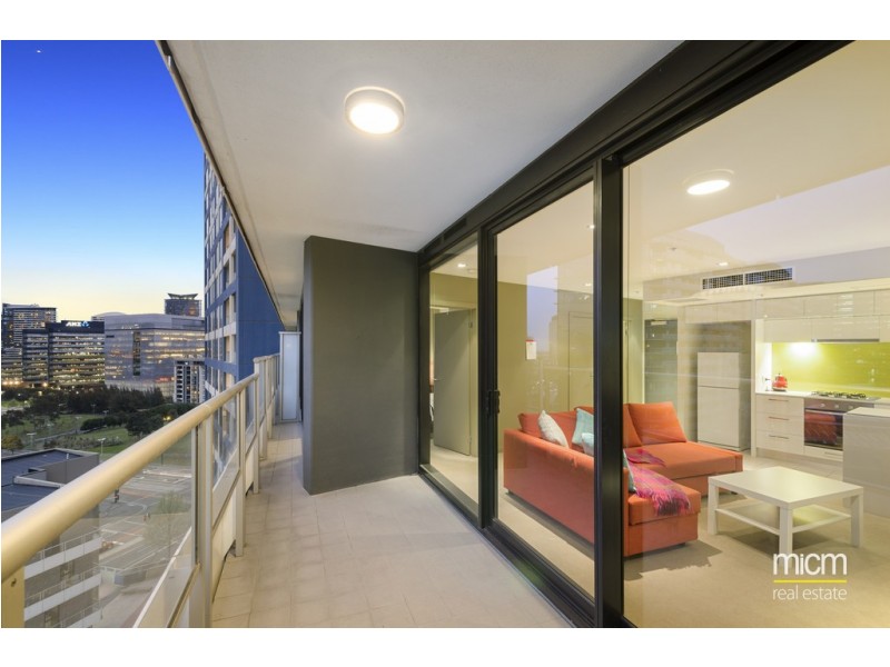 1314/100 Harbour Esplanade, Docklands VIC 3008