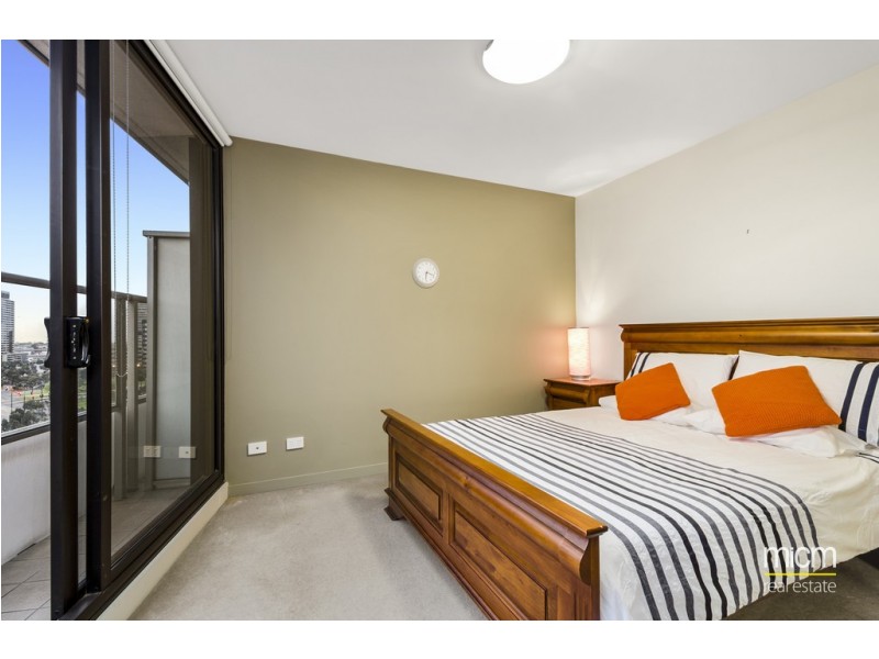 1314/100 Harbour Esplanade, Docklands VIC 3008