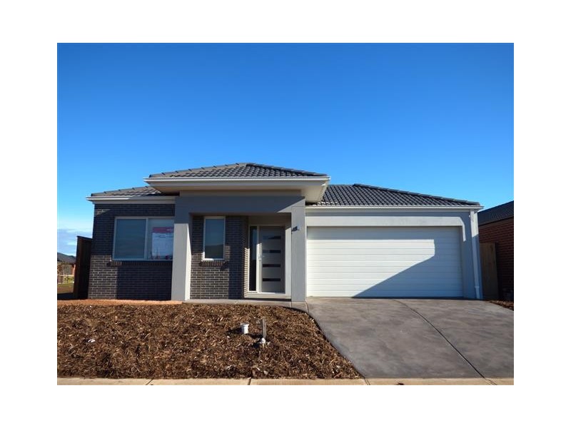 88 Sunnybank Drive, Point Cook VIC 3030