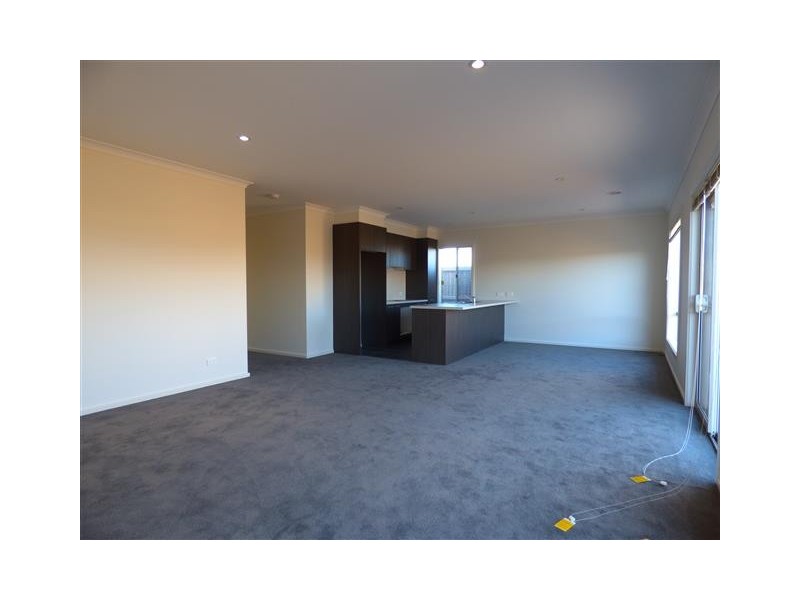 88 Sunnybank Drive, Point Cook VIC 3030