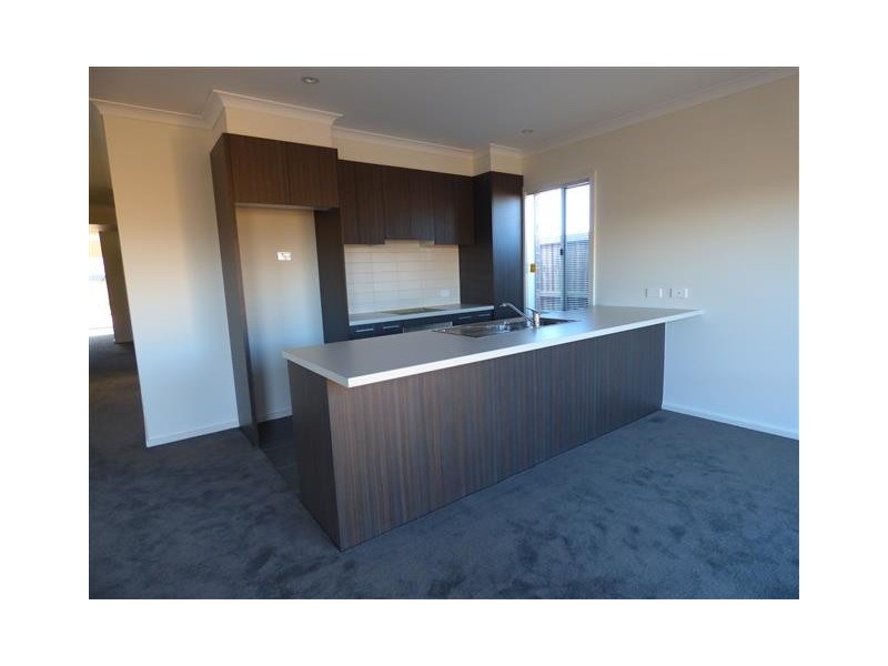 88 Sunnybank Drive, Point Cook VIC 3030