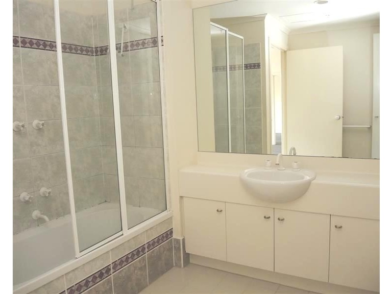 REF 23047/283 Spring Street, Melbourne VIC 3000