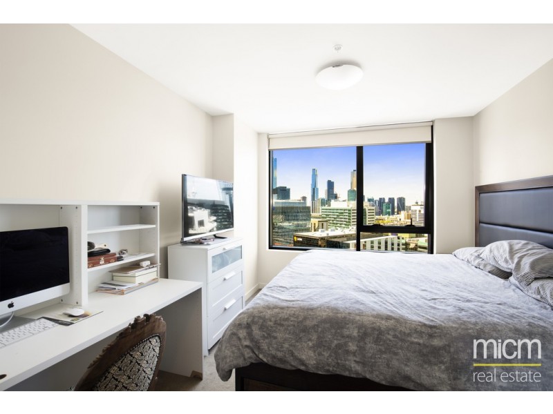 2406/100 Harbour Esplanade, Docklands VIC 3008