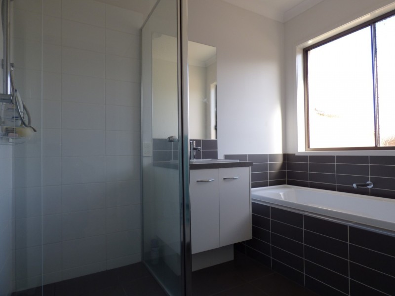 1 Reef Walk, Point Cook VIC 3030