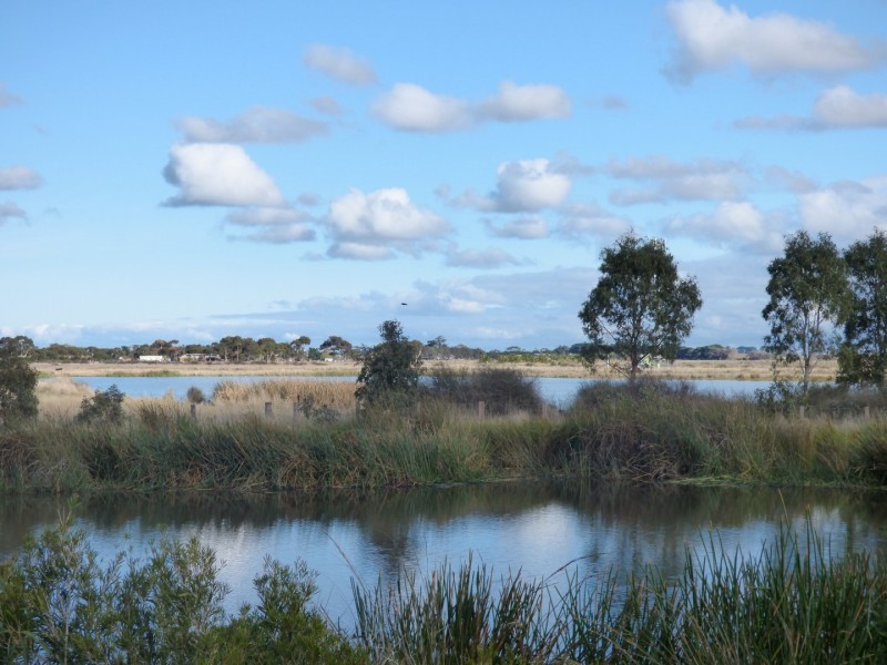 1 Reef Walk, Point Cook VIC 3030