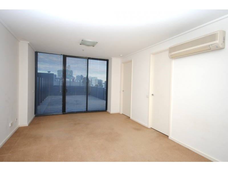 REF 23050/183 City Road, Southbank VIC 3006