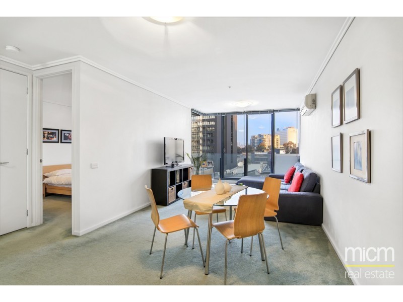 609/38 Bank Street, South Melbourne VIC 3205