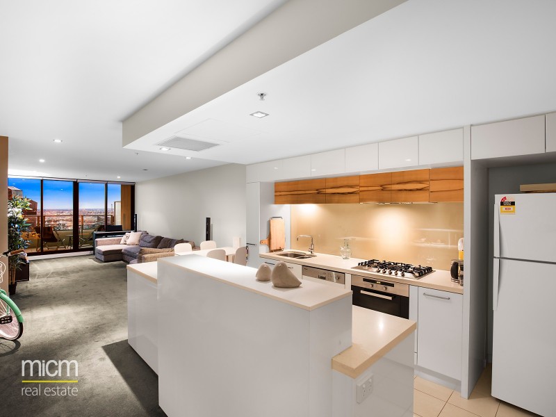 3304/100 Harbour Esplanade, Docklands VIC 3008