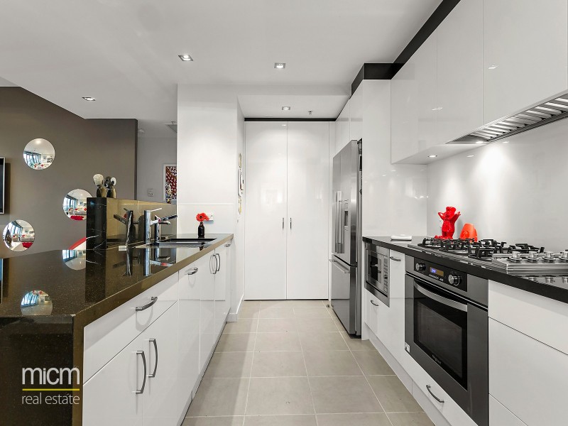 3602/100 Harbour Esplanade, Docklands VIC 3008