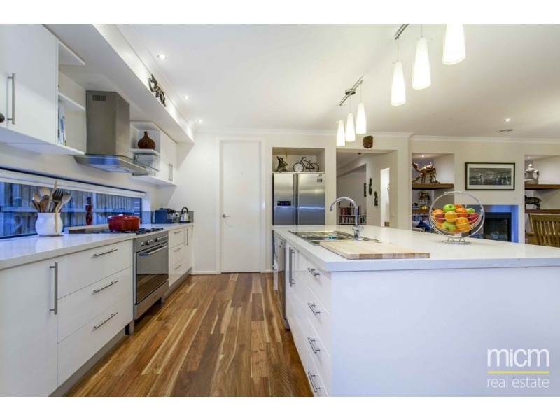 23 Oakland Avenue, Point Cook VIC 3030