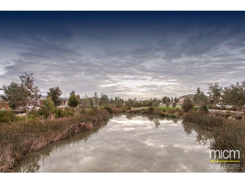 23 Oakland Avenue, Point Cook VIC 3030