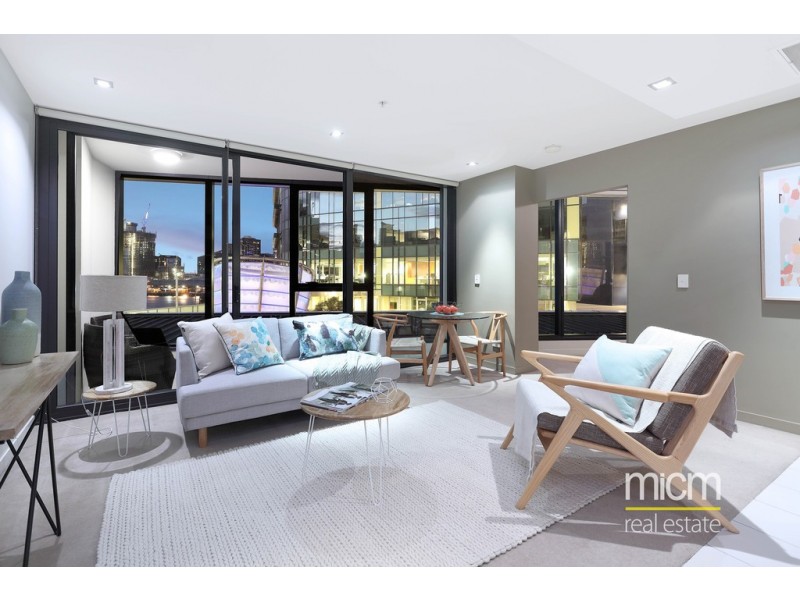 511/100 Harbour Esplanade, Docklands VIC 3008