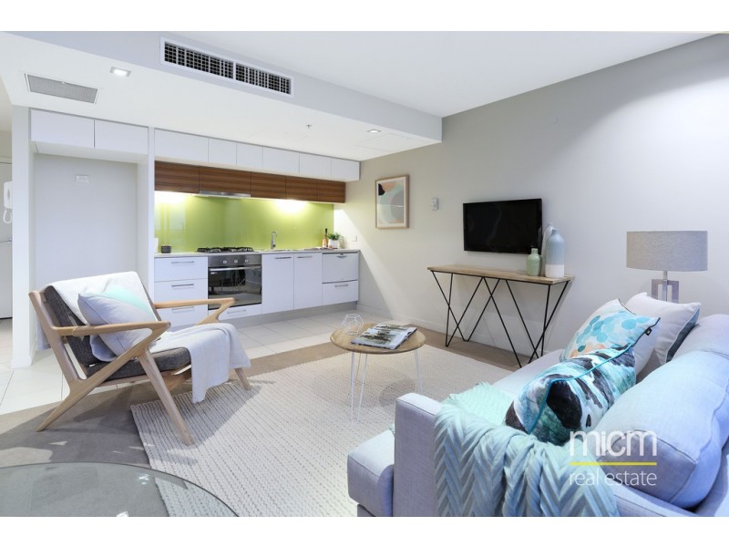 511/100 Harbour Esplanade, Docklands VIC 3008