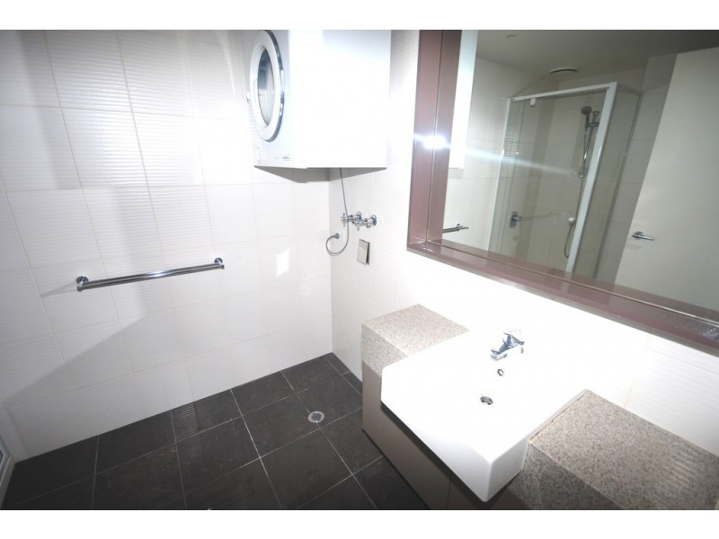 REF 23062/58 Jeffcott Street, West Melbourne VIC 3003