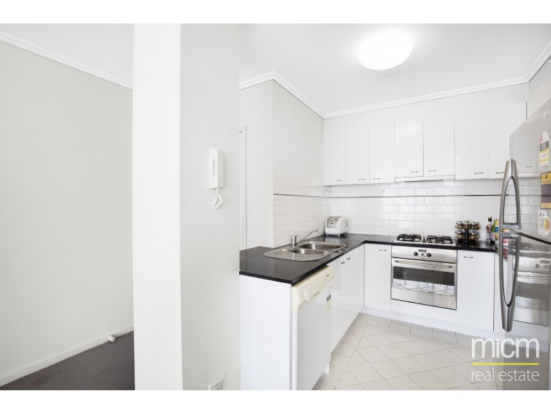 1103/38 Bank Street, South Melbourne VIC 3205