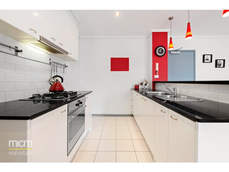 713/38 Bank Street, South Melbourne VIC 3205