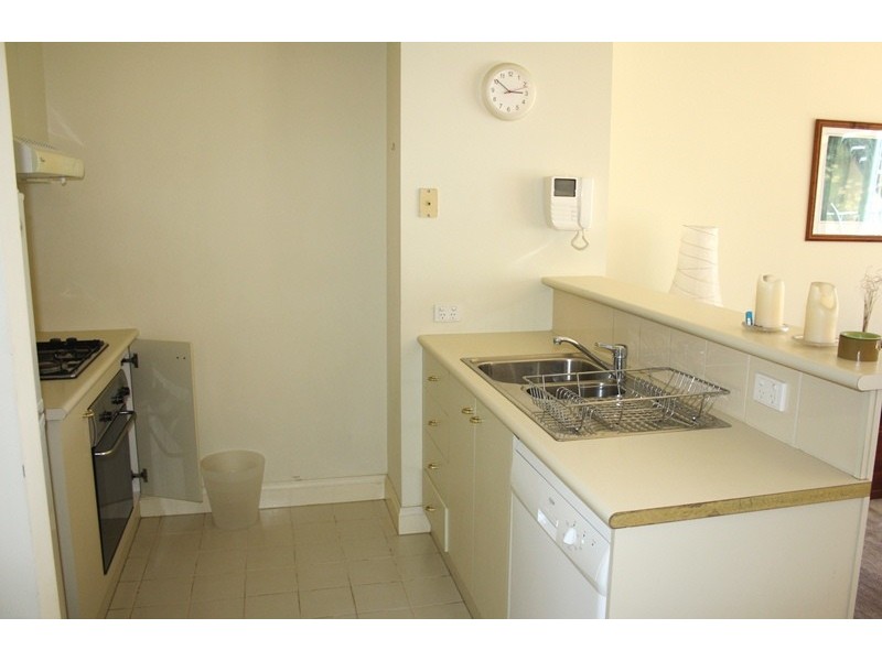 REF 23086/28 Little Lonsdale Street, Melbourne VIC 3000