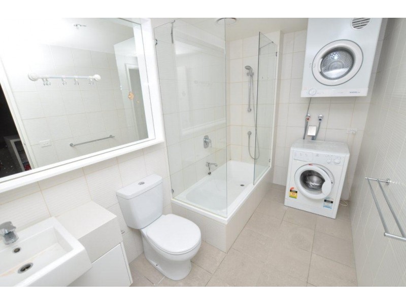 REF 23082/58 Jeffcott Street, West Melbourne VIC 3003