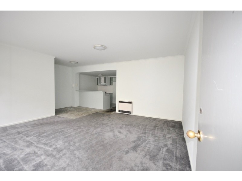 REF 23091/16 Courtney Street, North Melbourne VIC 3051