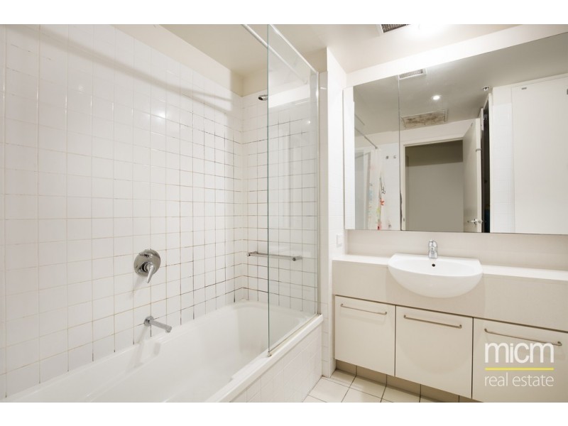 609/1 Bouverie Street, Carlton VIC 3053