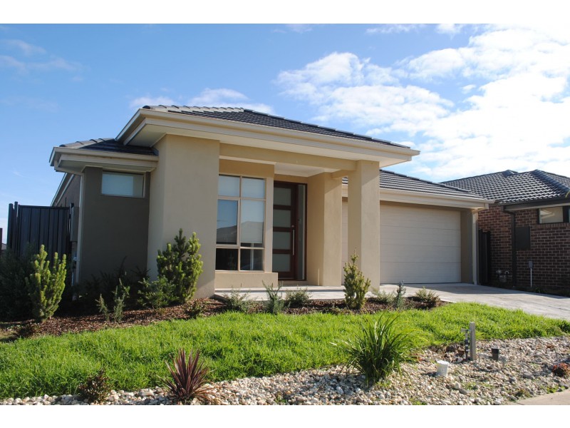 22 Elegante Road, Point Cook VIC 3030