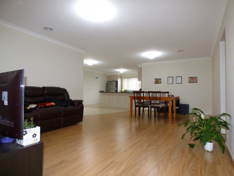 2 Gillian Place, Point Cook VIC 3030