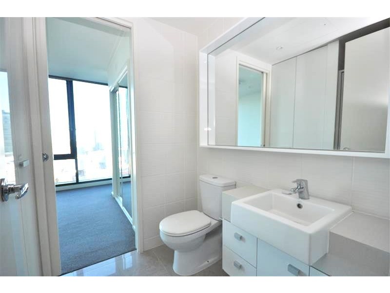 REF 23099/180 City Road, Southbank VIC 3006